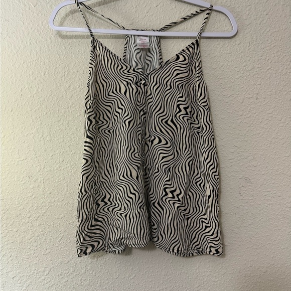 Tops - Cute Top